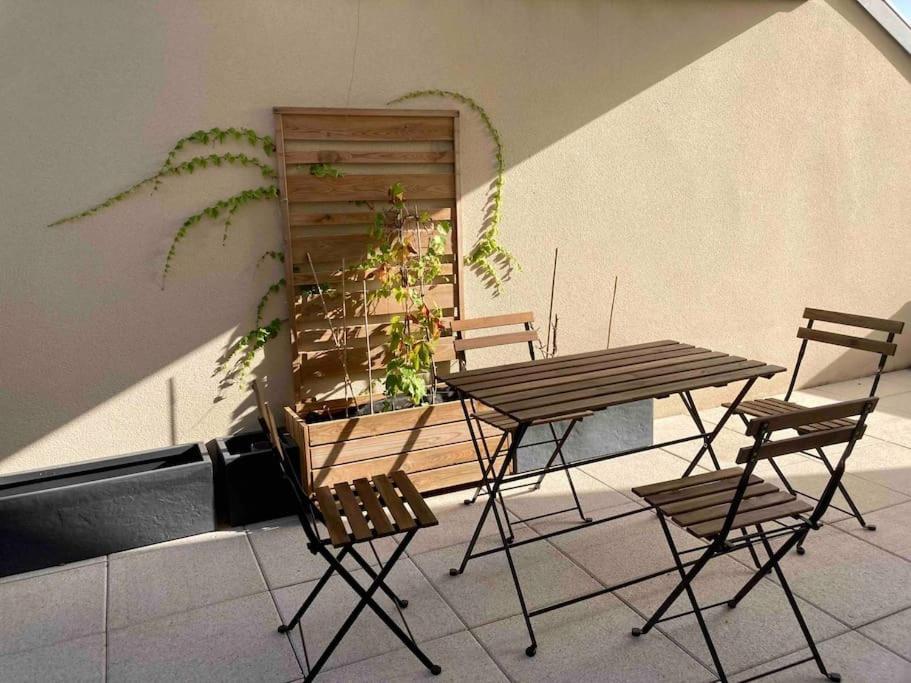 Quai Sud - Gare, 100 M2, Parking, Wifi, Superette, Lave Linge Apartamento Angers Exterior foto