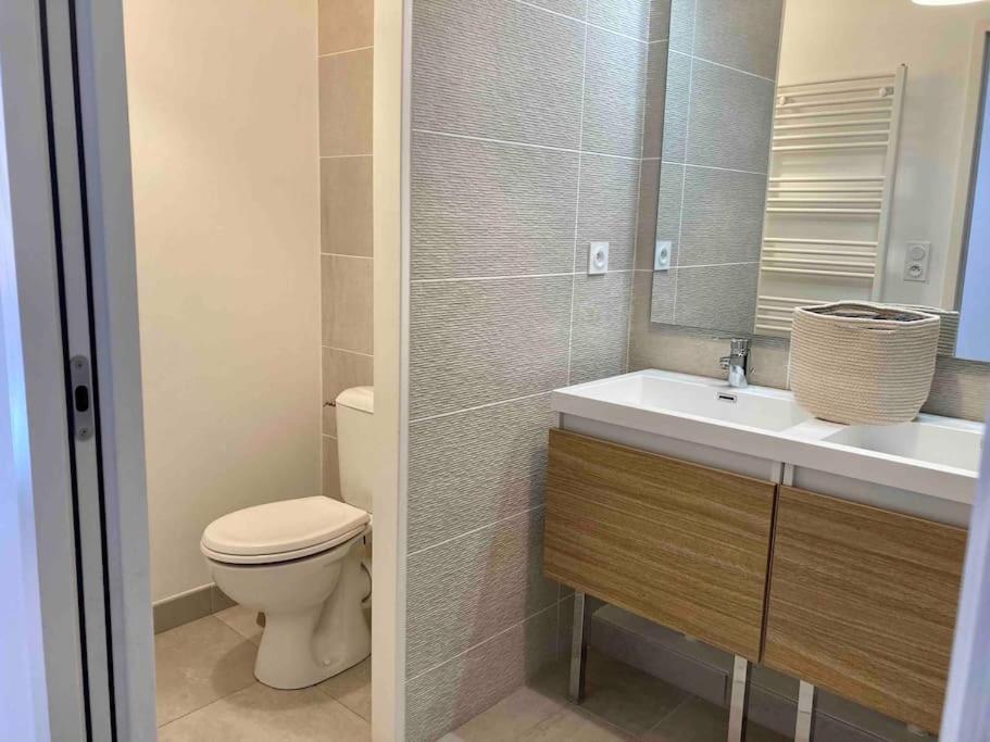Quai Sud - Gare, 100 M2, Parking, Wifi, Superette, Lave Linge Apartamento Angers Exterior foto