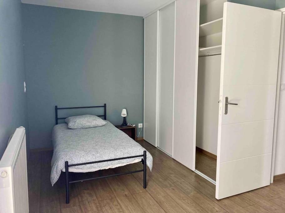 Quai Sud - Gare, 100 M2, Parking, Wifi, Superette, Lave Linge Apartamento Angers Exterior foto
