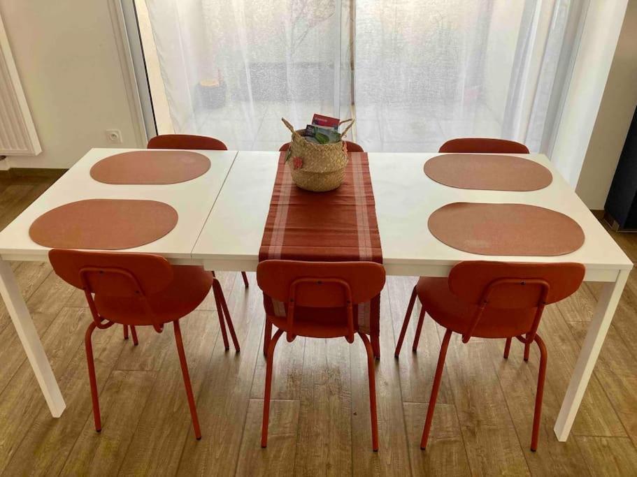Quai Sud - Gare, 100 M2, Parking, Wifi, Superette, Lave Linge Apartamento Angers Exterior foto