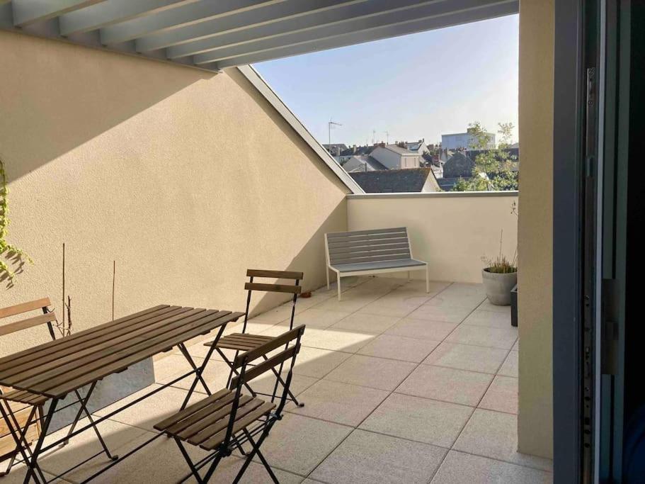 Quai Sud - Gare, 100 M2, Parking, Wifi, Superette, Lave Linge Apartamento Angers Exterior foto